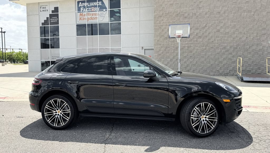 Used 2018 Porsche Macan S AWD/4WD image 5