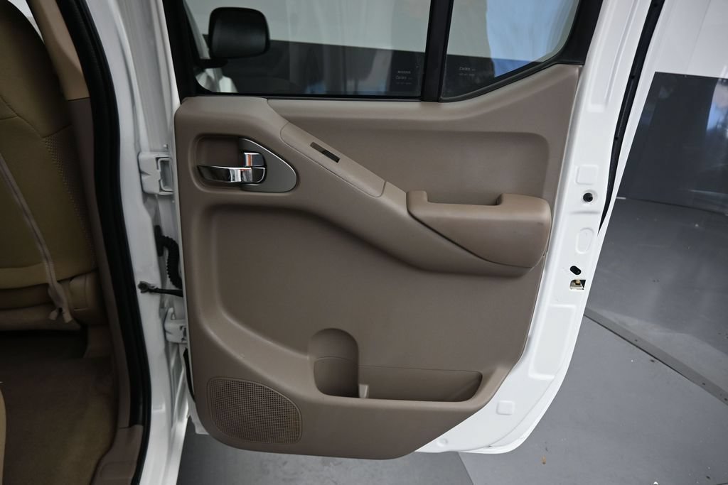 Used 2019 Nissan Frontier SV w/ Value Truck Package RWD image 30