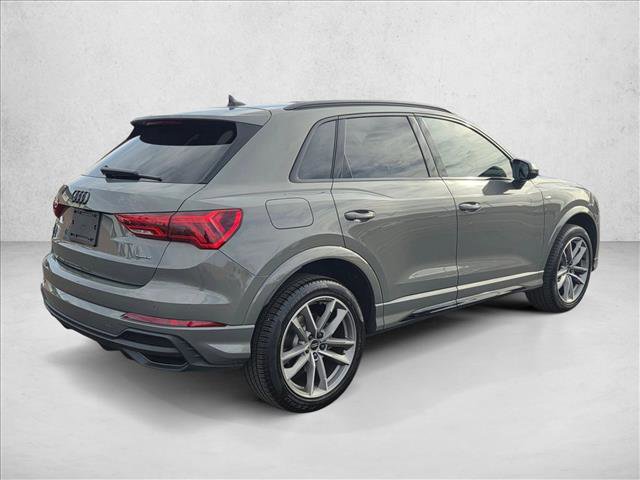 Certified 2025 Audi Q3 2.0T Premium w/ Convenience Package image 5