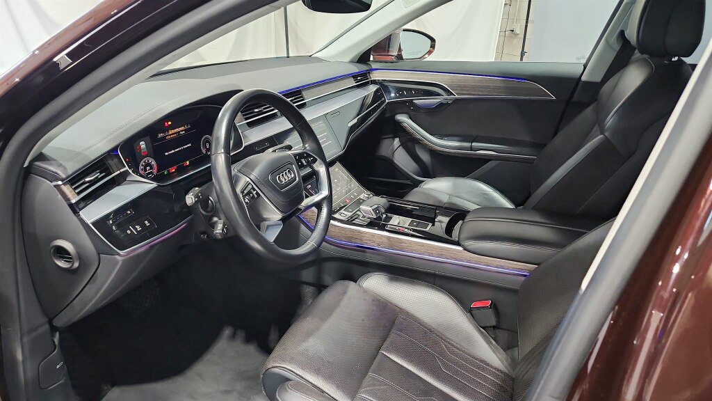 Used 2021 Audi A8 L 4.0T w/ Executive Plus Package AWD/4WD image 23