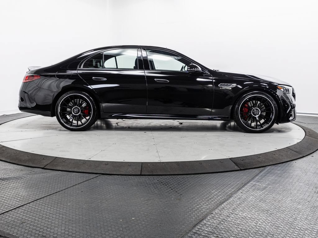 Used 2025 Mercedes-Benz E 53 AMG e 4MATIC Sedan image 35