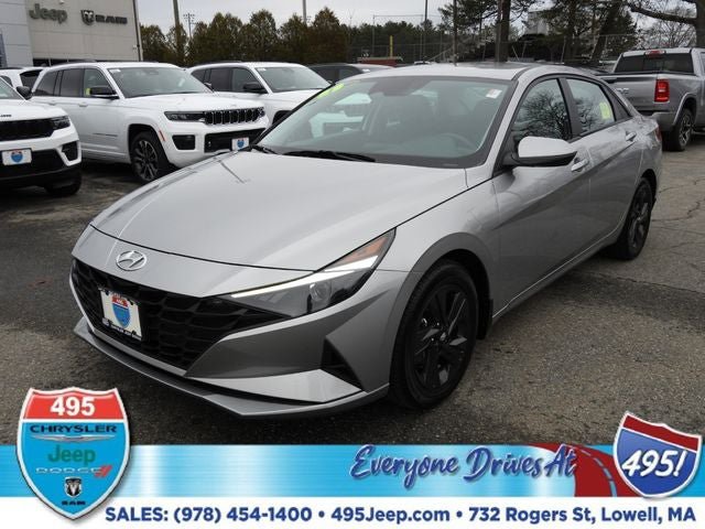 Used 2023 Hyundai Elantra SEL