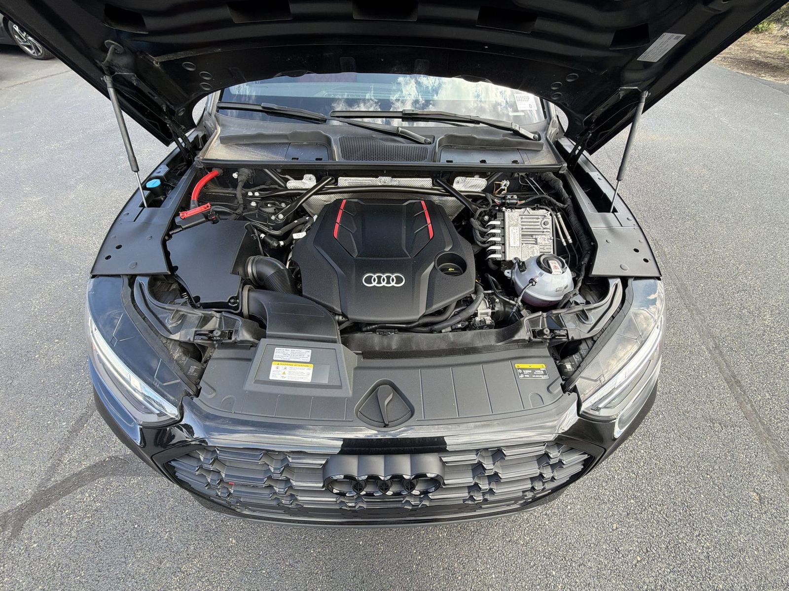 Used 2023 Audi SQ5 Premium Plus w/ Premium Plus Package AWD/4WD image 27