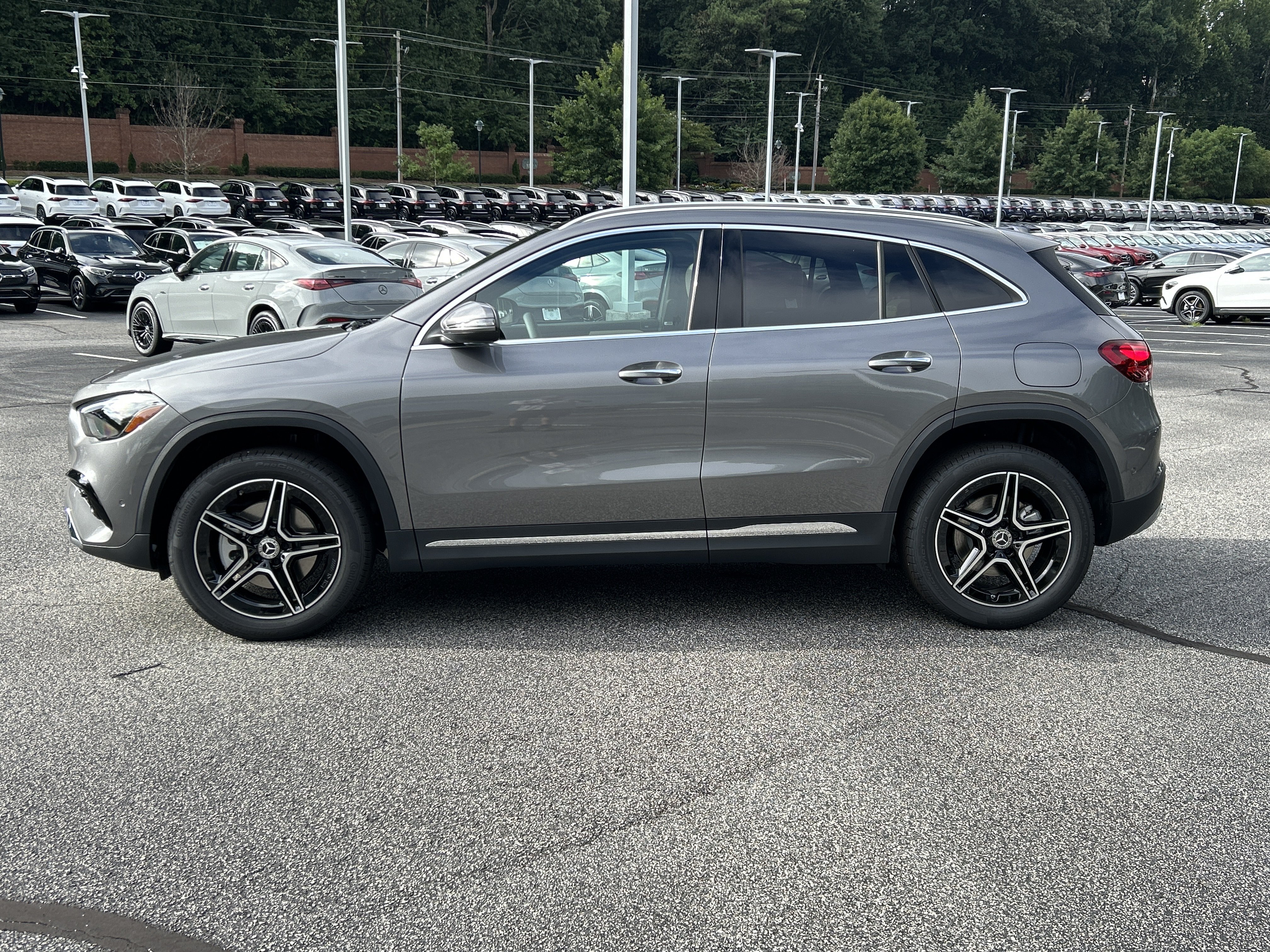 New 2026 Mercedes-Benz GLA 250 image 12