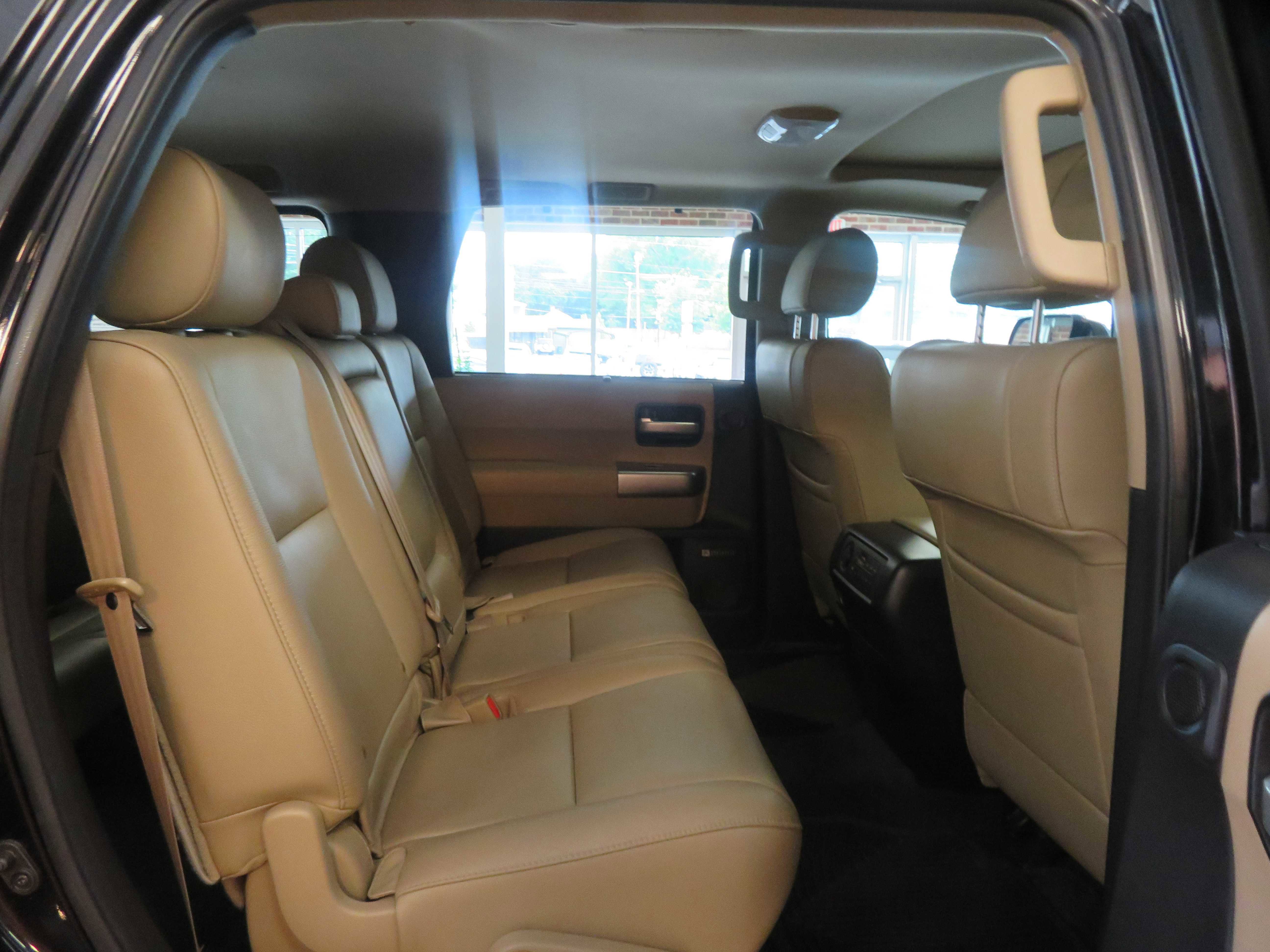 Used 2019 Toyota Sequoia Limited w/ Safety & Convenience Package RWD image 26