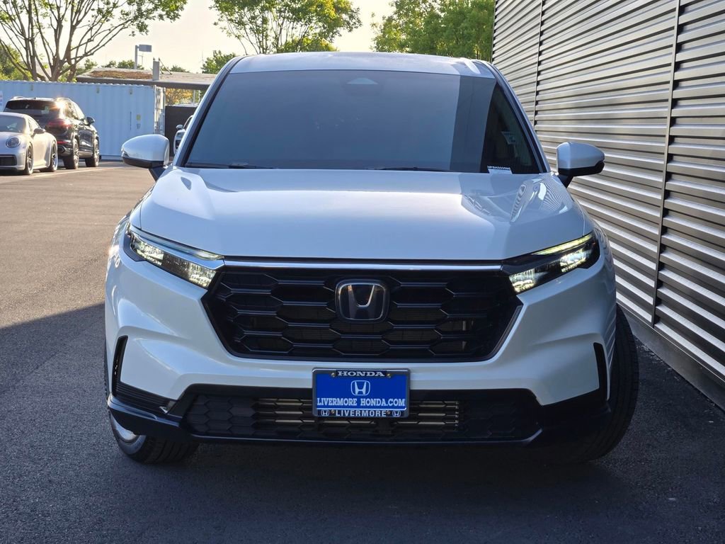 Used 2025 Honda CR-V LX image 2