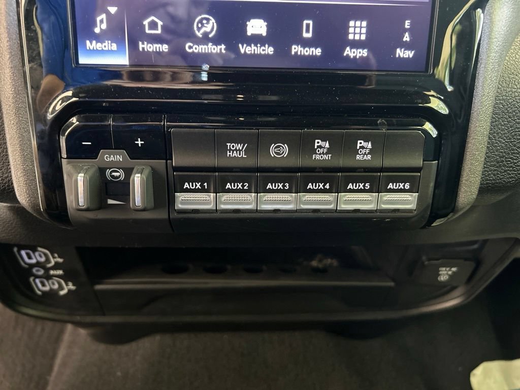 Used 2025 RAM 3500 Tradesman AWD/4WD image 49