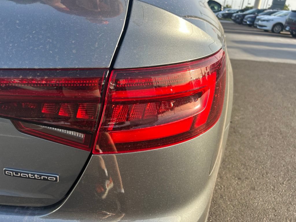 Used 2019 Audi A4 2.0T Premium w/ Convenience Package AWD/4WD image 10