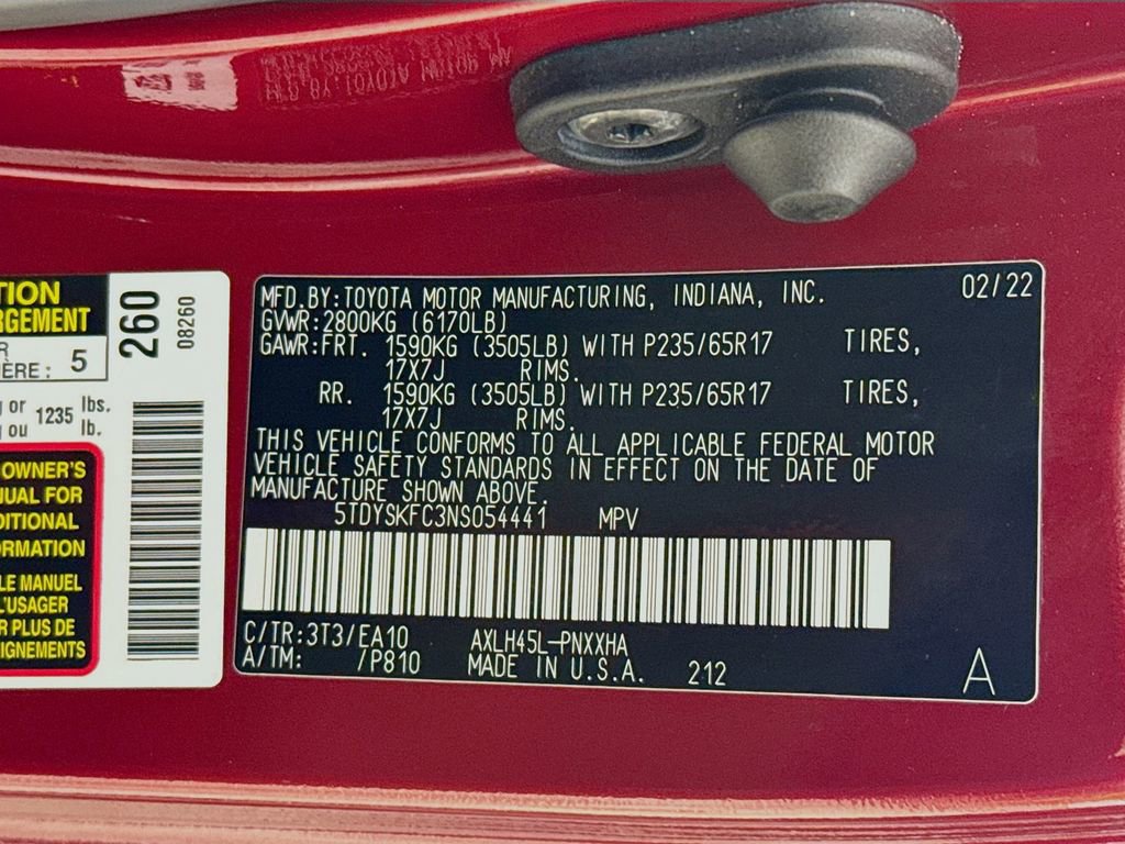 Certified 2022 Toyota Sienna XLE image 35