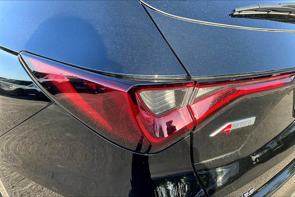 Used 2023 Acura MDX A-Spec image 42