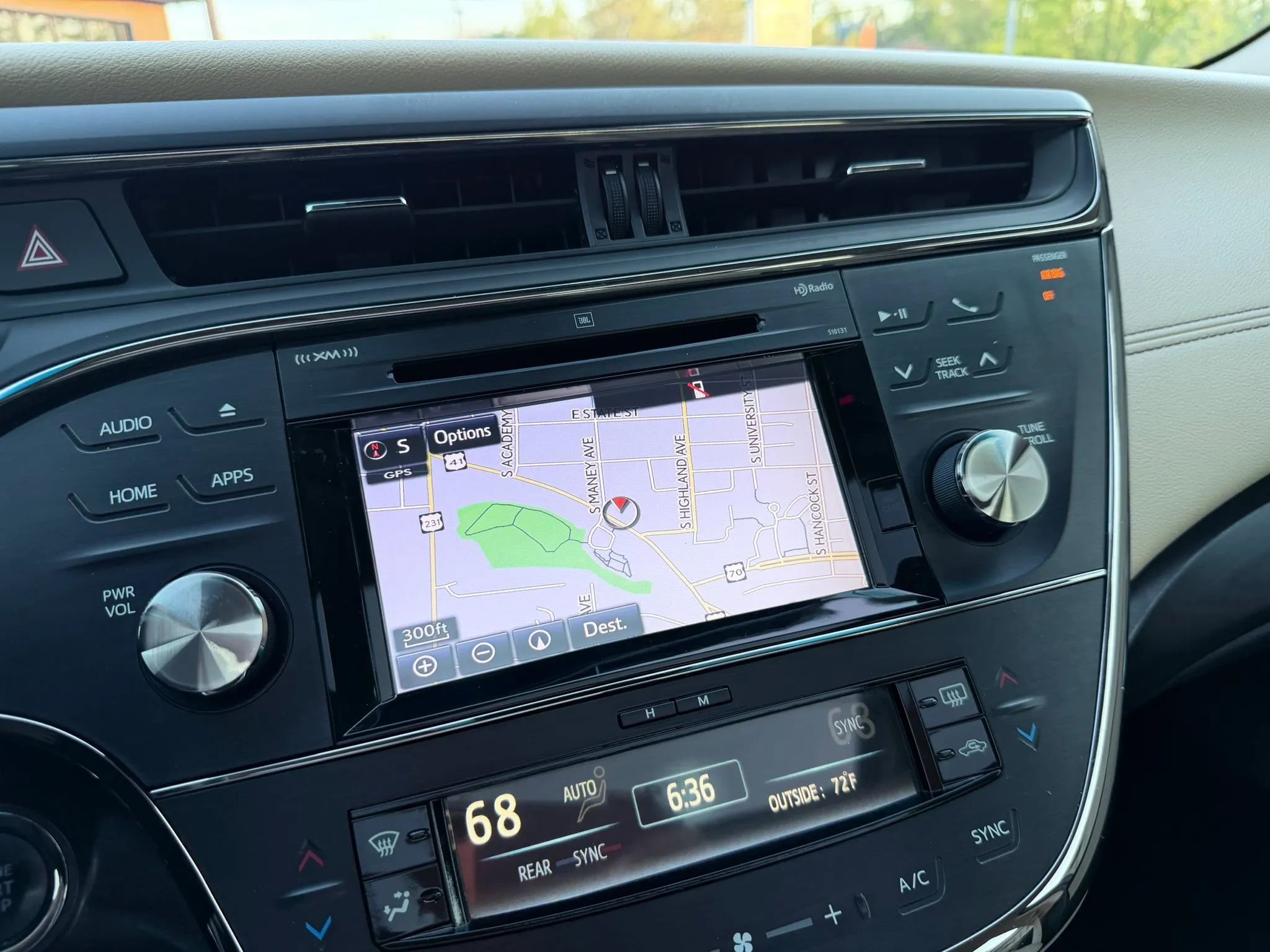 Used 2017 Toyota Avalon Limited FWD image 36