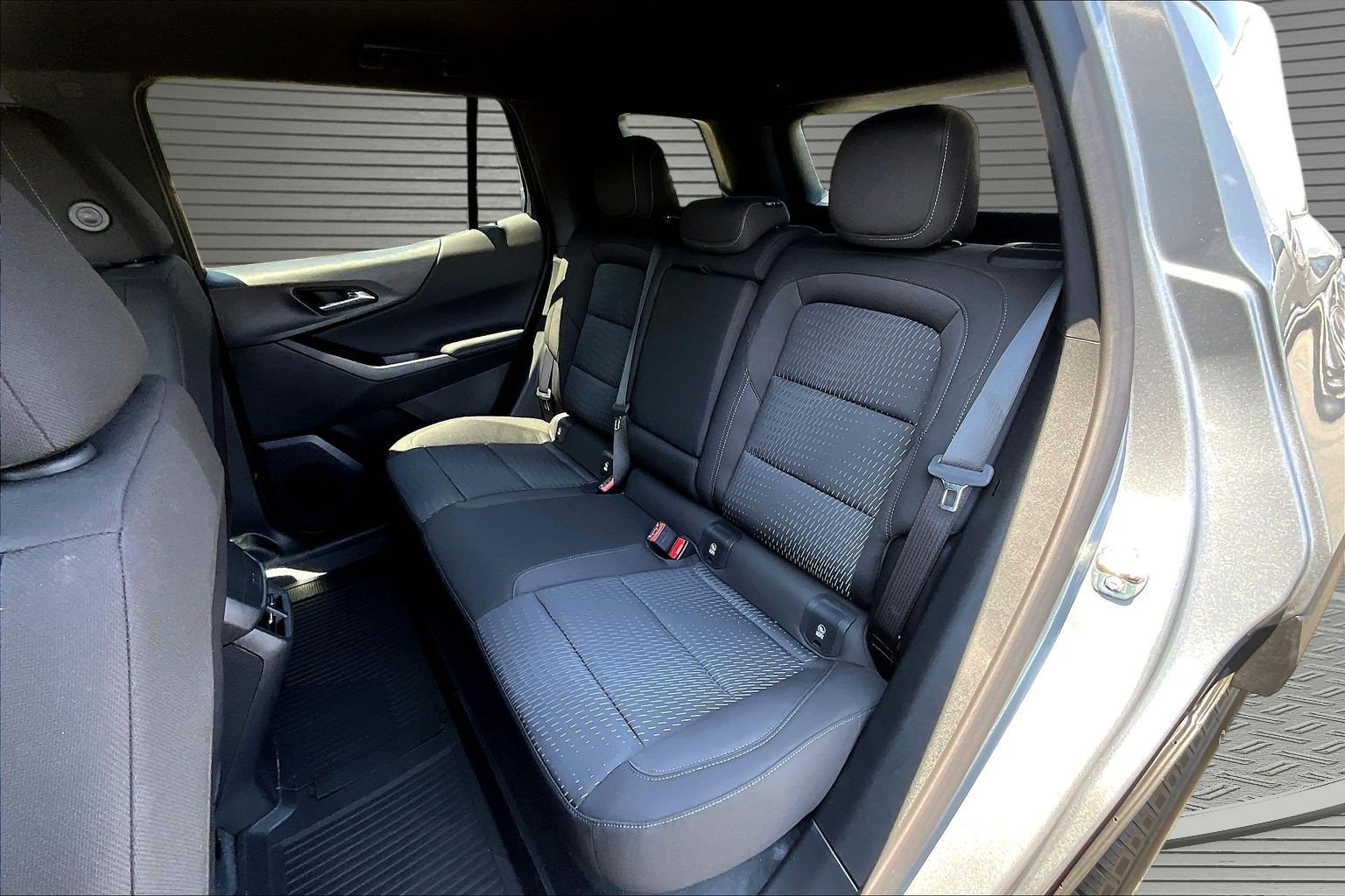 Used 2026 Chevrolet Equinox LT w/ Safety and Technology Package AWD/4WD image 14