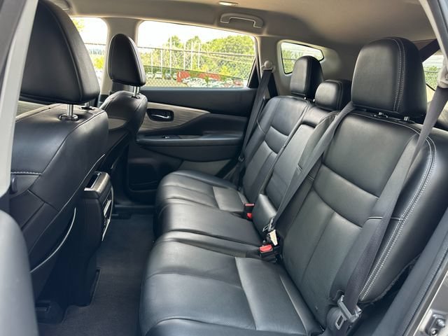 Used 2018 Nissan Murano SL w/ Midnight Edition Package FWD image 23