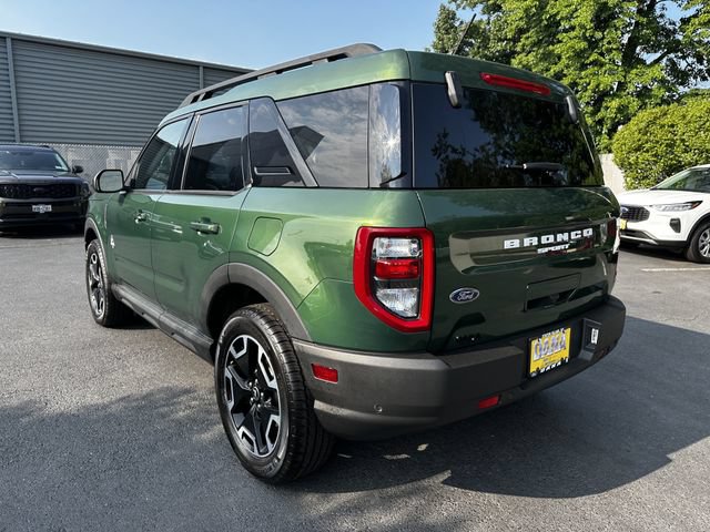 Certified 2023 Ford Bronco Sport Outer Banks w/ Tech Package AWD/4WD image 7