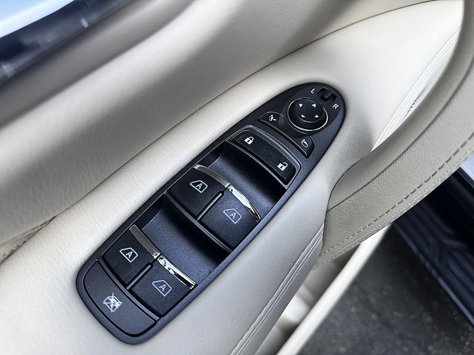 Certified 2024 INFINITI QX80 Sensory AWD/4WD image 10