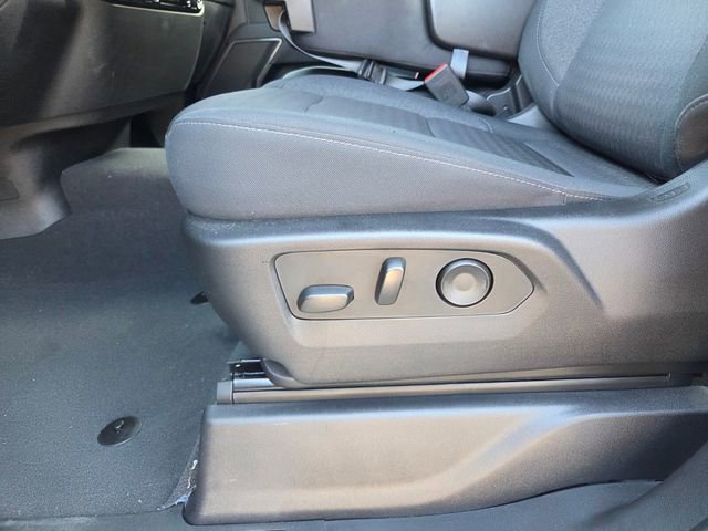 Used 2024 Chevrolet Silverado 1500 LT image 27
