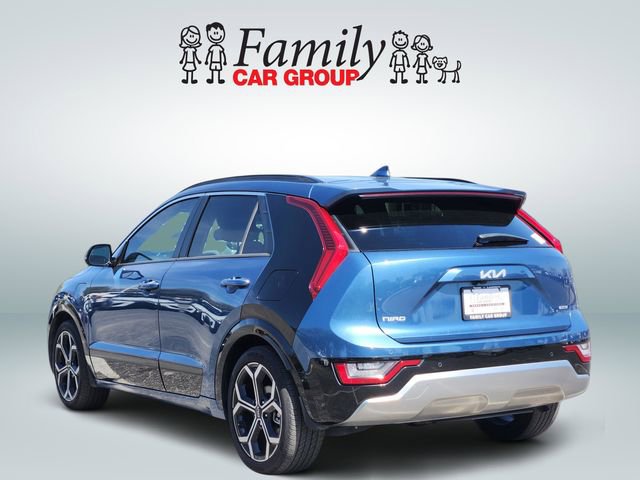 Used 2023 Kia Niro SX Touring image 3