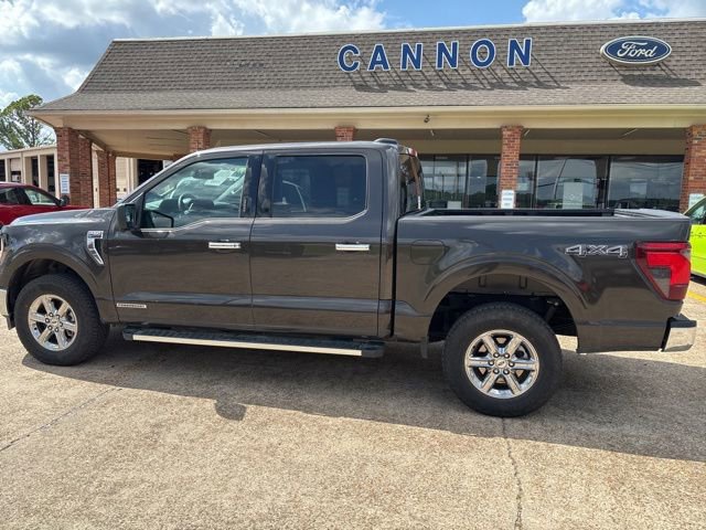 Certified 2024 Ford F150 XLT w/ Mobile Office Package image 3