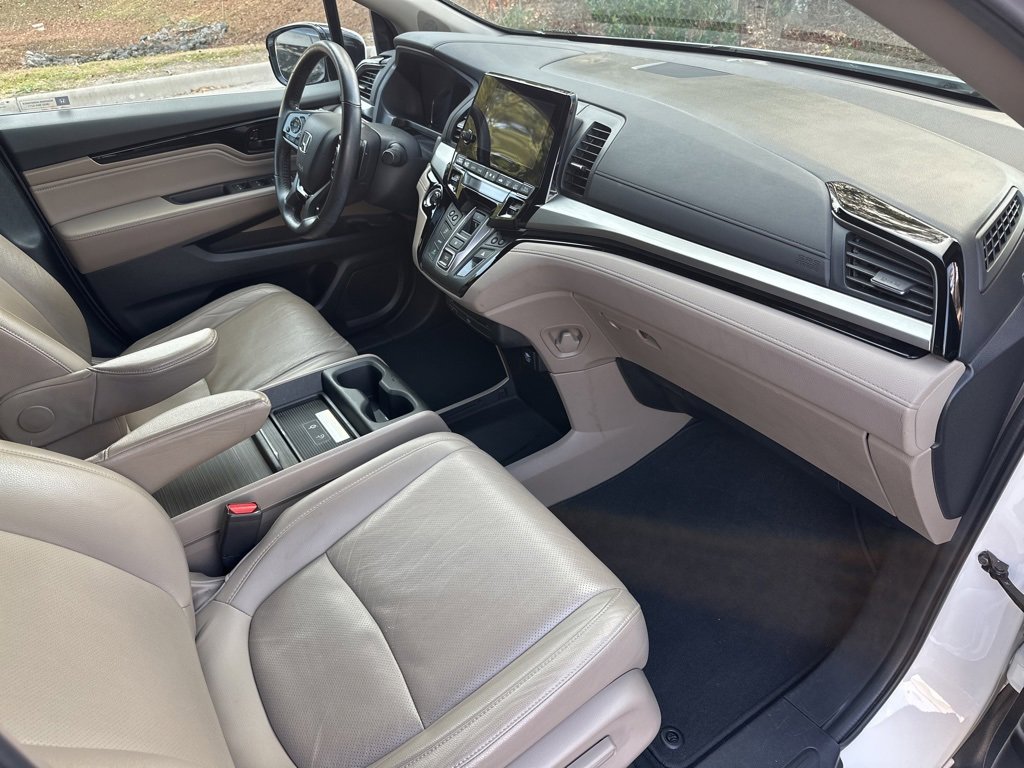 Used 2018 Honda Odyssey Elite image 14