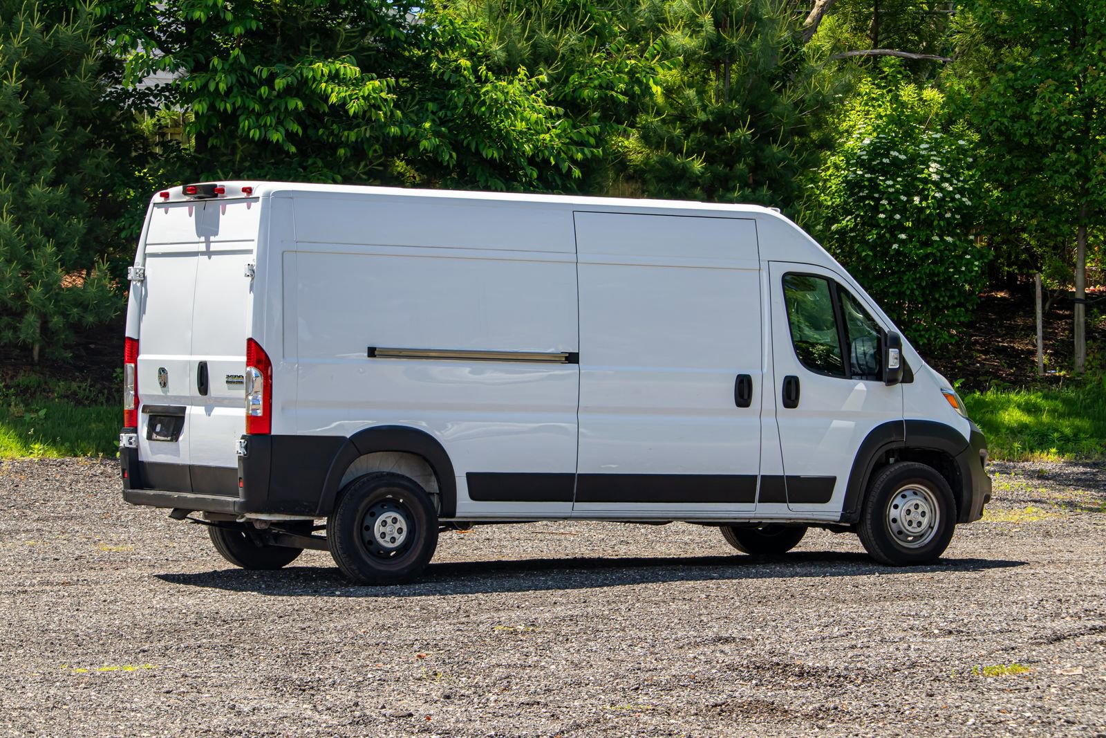 Used 2023 RAM ProMaster 2500 FWD image 9