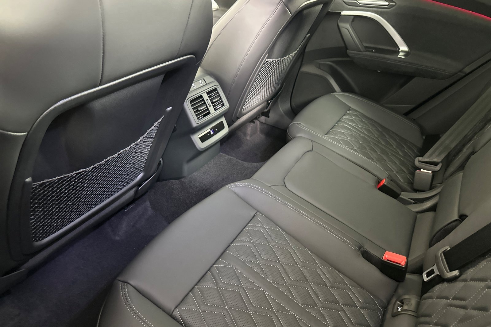 New 2025 Audi SQ5 Premium Plus image 11