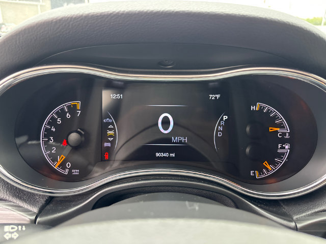 Used 2019 Jeep Grand Cherokee Laredo AWD/4WD image 15