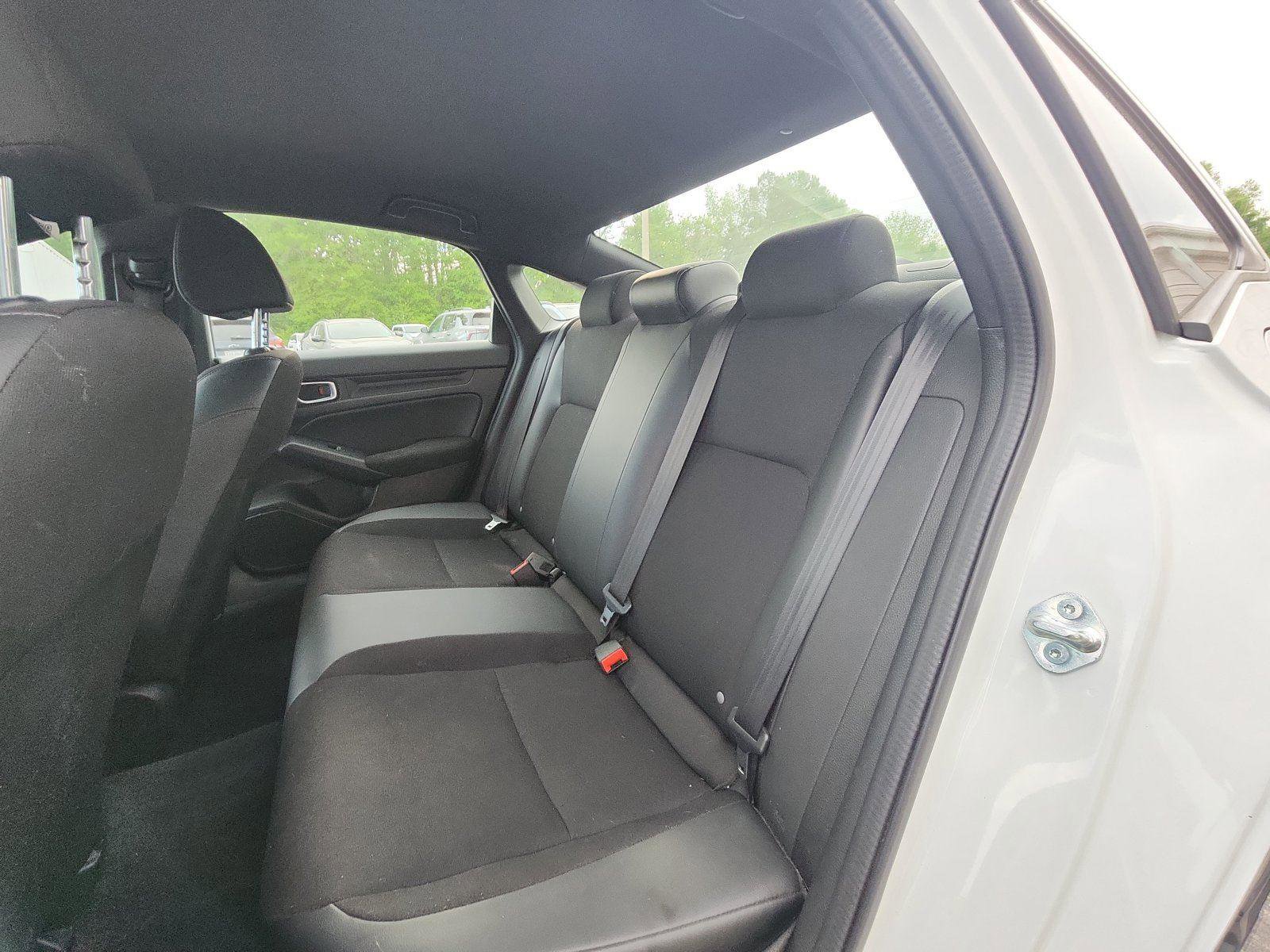 Used 2023 Honda Civic Sport image 19