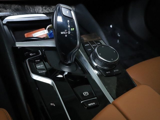 Certified 2023 BMW 530i xDrive w/ Premium Package AWD/4WD image 29