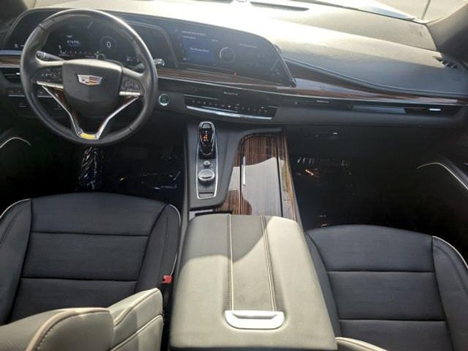 Used 2023 Cadillac Escalade ESV Premium Luxury w/ LPO, Floor Liner Package AWD/4WD image 11