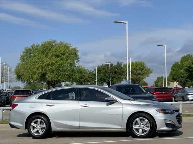 Used 2021 Chevrolet Malibu LS image 3