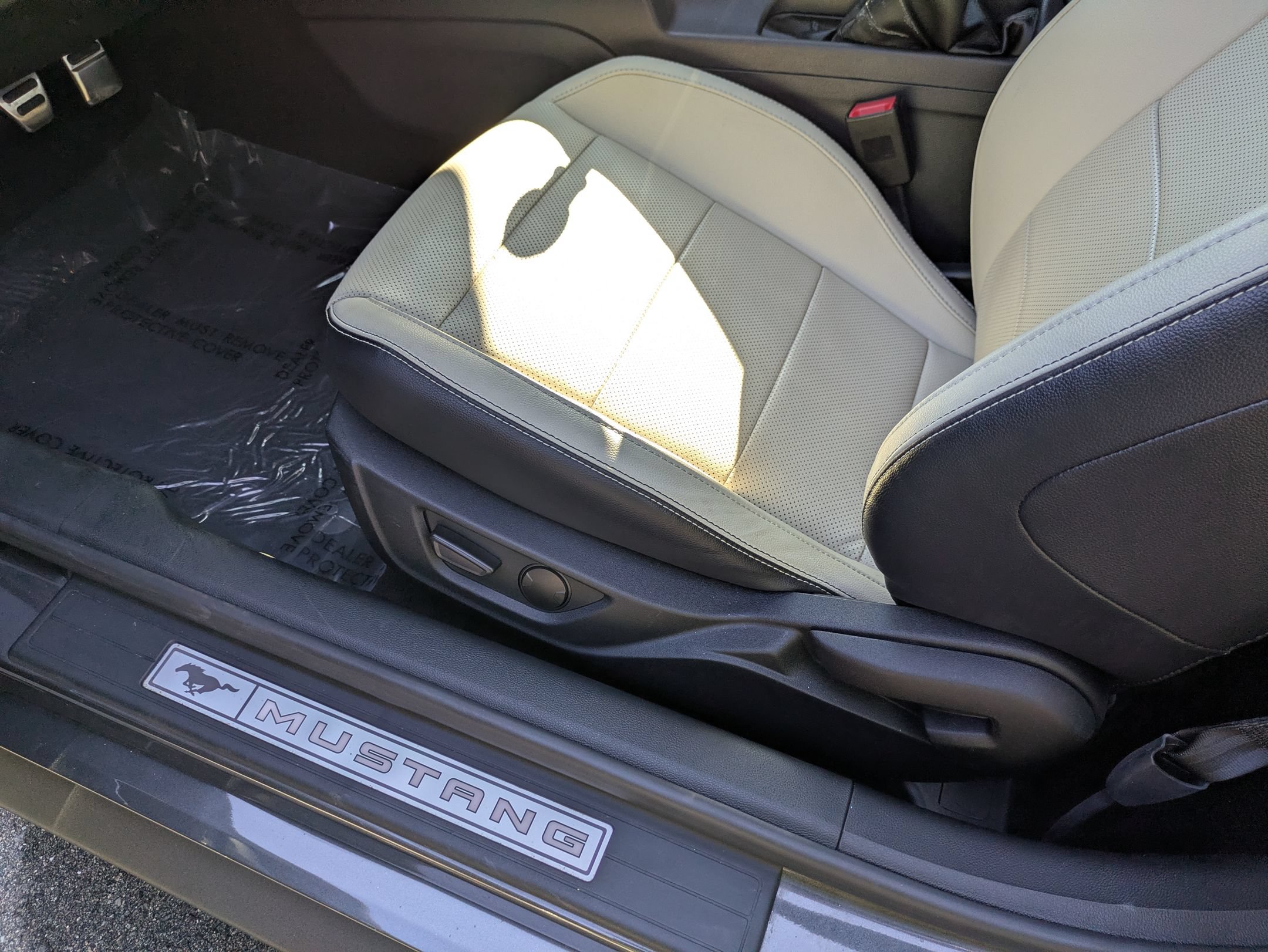 Certified 2020 Ford Mustang Premium w/ 2.3L High Performance Package RWD image 14