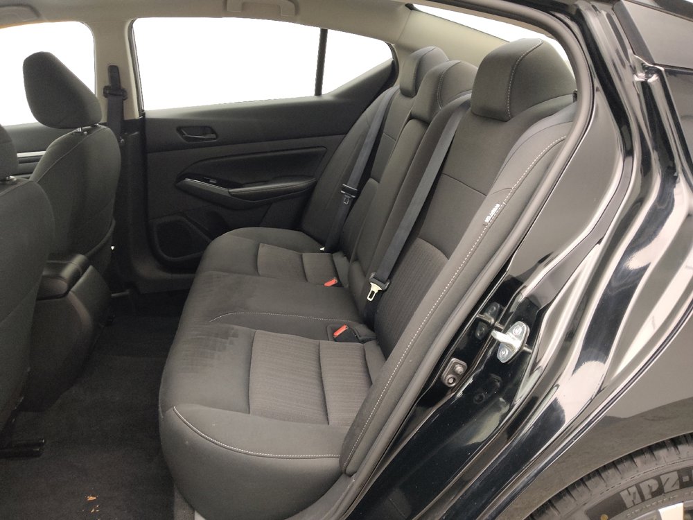 Used 2023 Nissan Altima 2.5 SV image 18