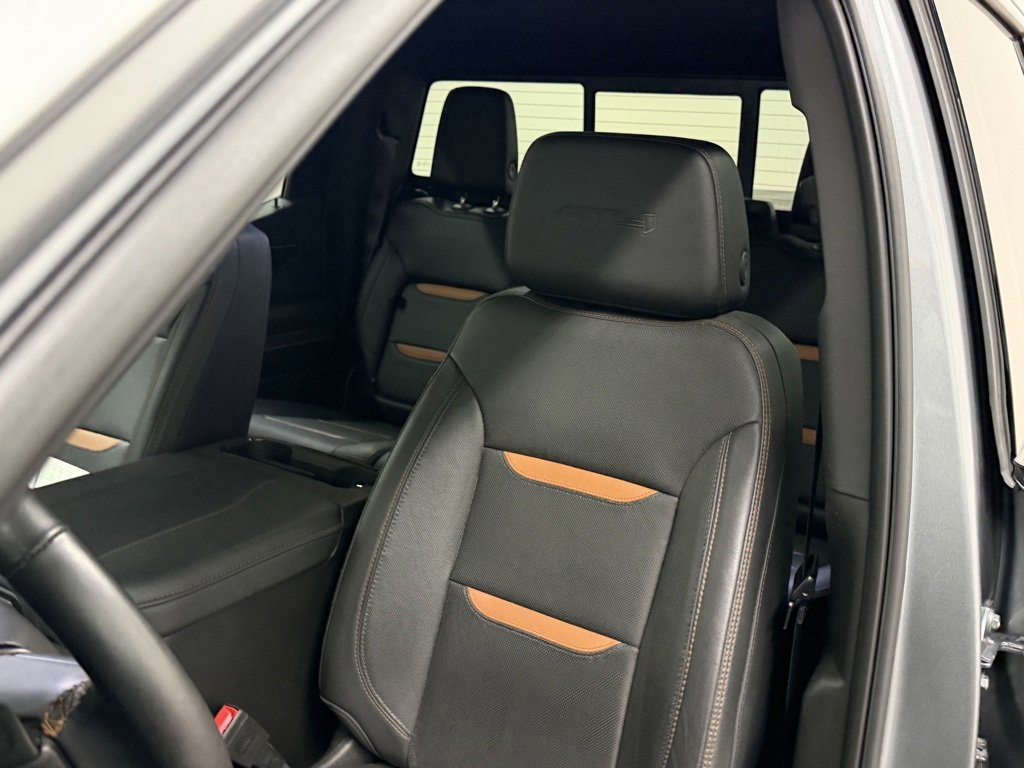 Certified 2023 GMC Sierra 1500 AT4 w/ AT4 Premium Package image 5