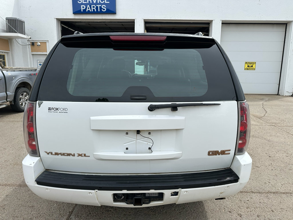 Used 2007 GMC Yukon XL Denali AWD/4WD image 3