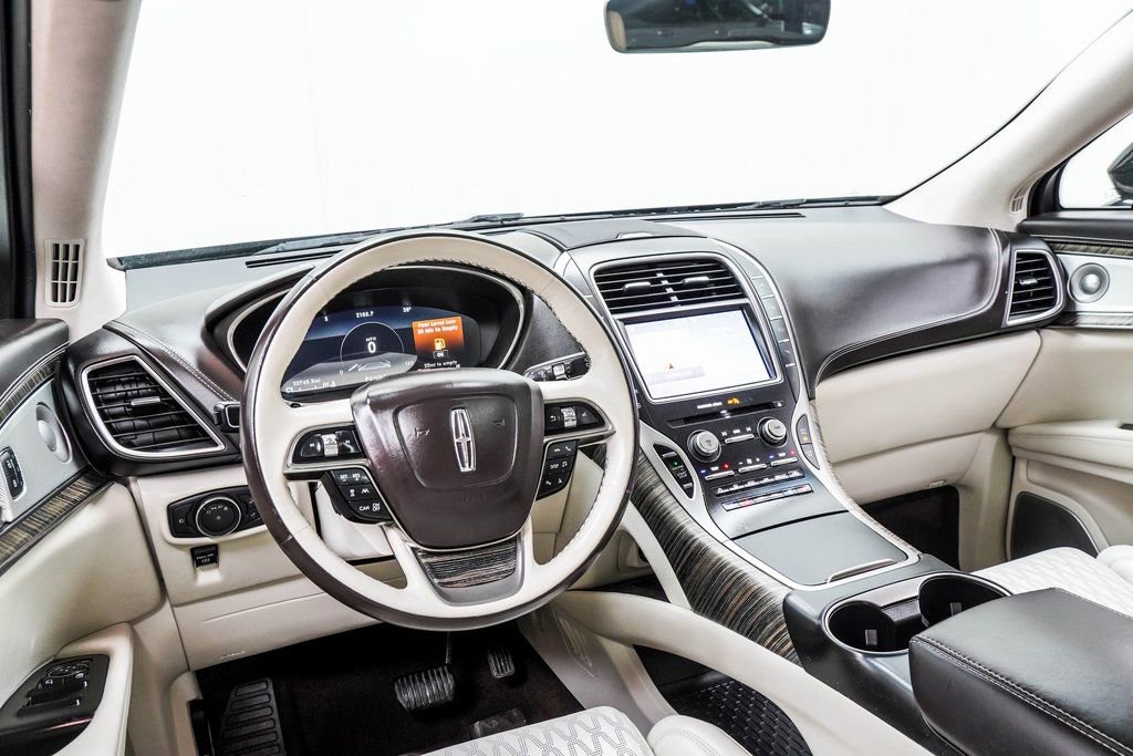 Used 2019 Lincoln Nautilus Black Label image 5
