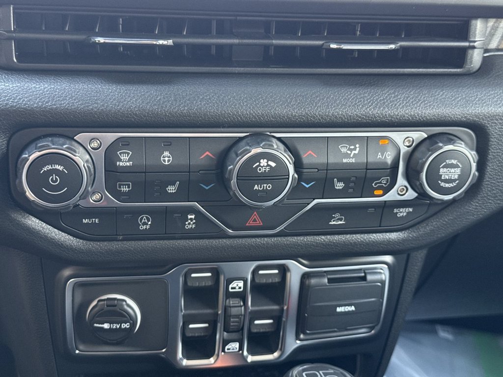 New 2026 Jeep Gladiator Sport AWD/4WD image 30