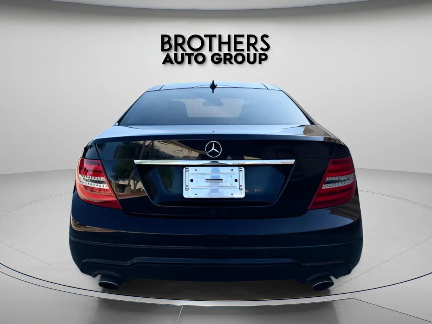 Used 2013 Mercedes-Benz C 250 Coupe image 10