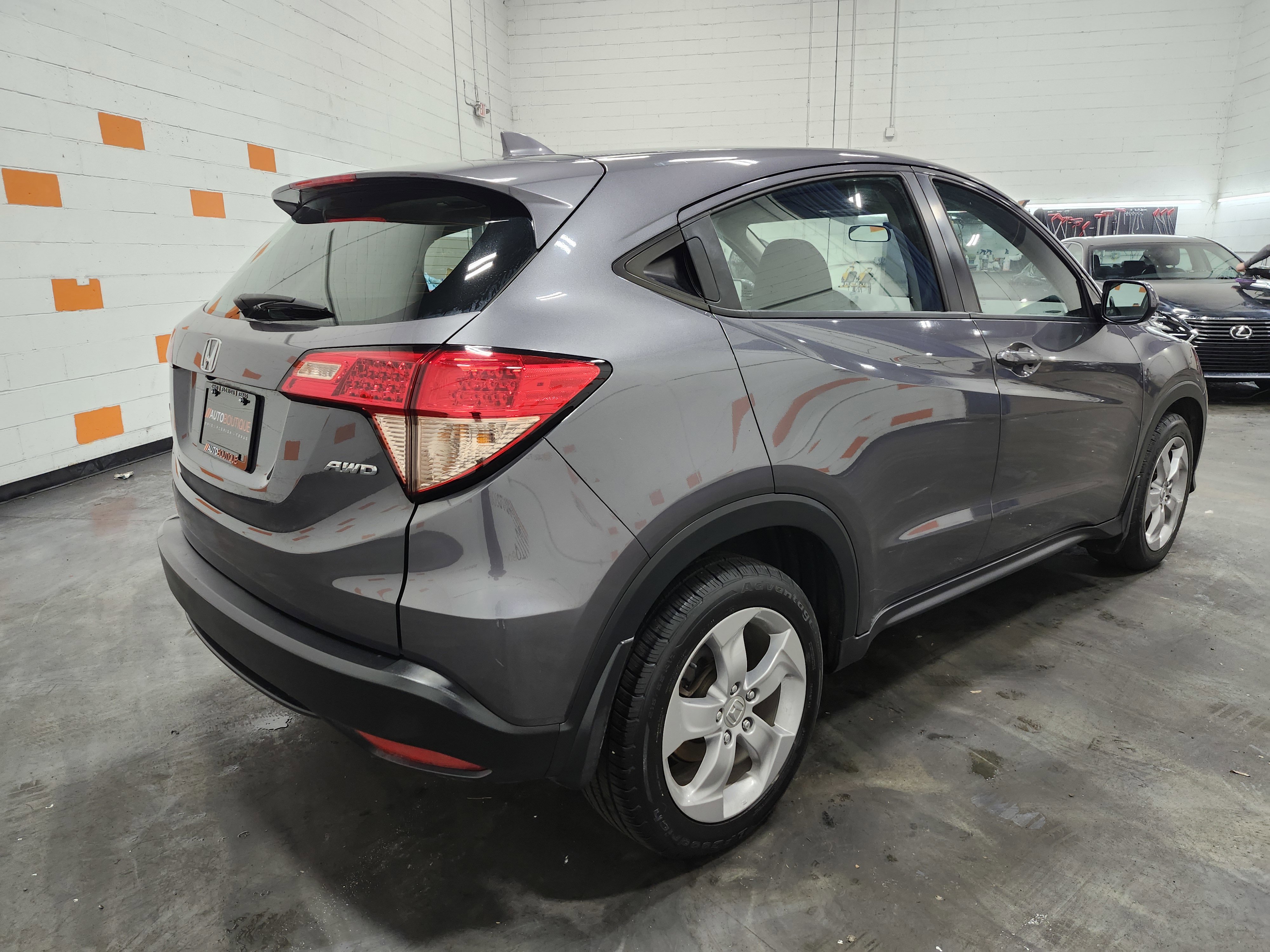 Used 2018 Honda HR-V LX image 15