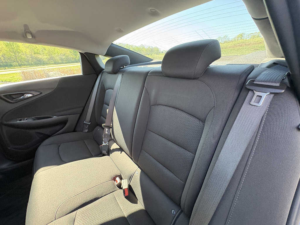 Used 2020 Chevrolet Malibu RS image 19