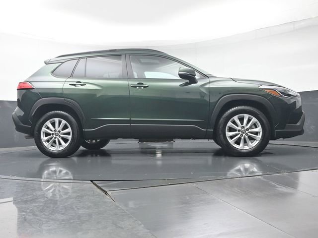 Certified 2023 Toyota Corolla Cross LE image 40