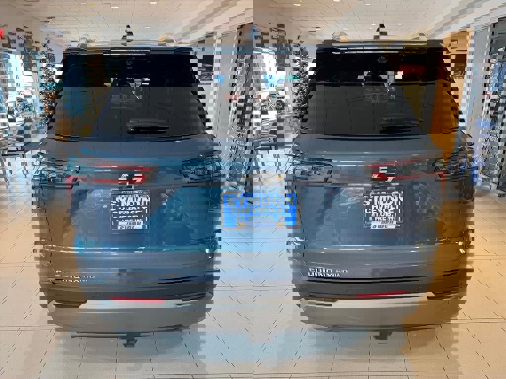 New 2026 Chevrolet Equinox LT w/ Convenience Package II image 3