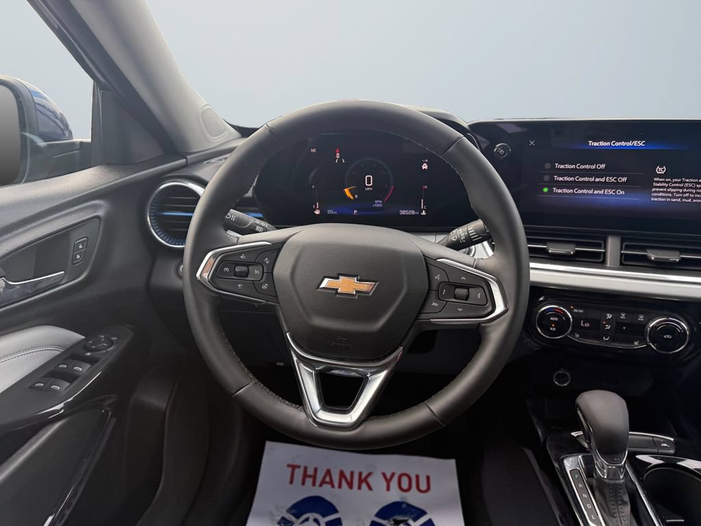 Used 2024 Chevrolet Trax LT w/ Driver Confidence Package FWD image 12