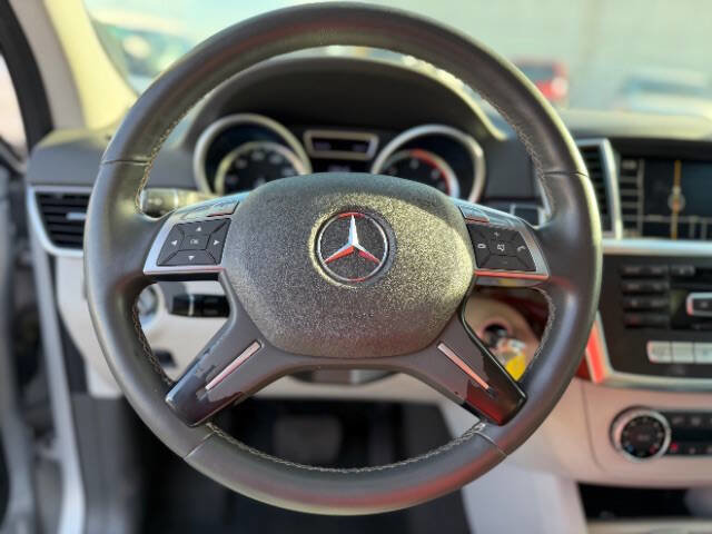 Used 2012 Mercedes-Benz ML 350 ML 350 BlueTEC AWD 4MATIC 4dr image 11