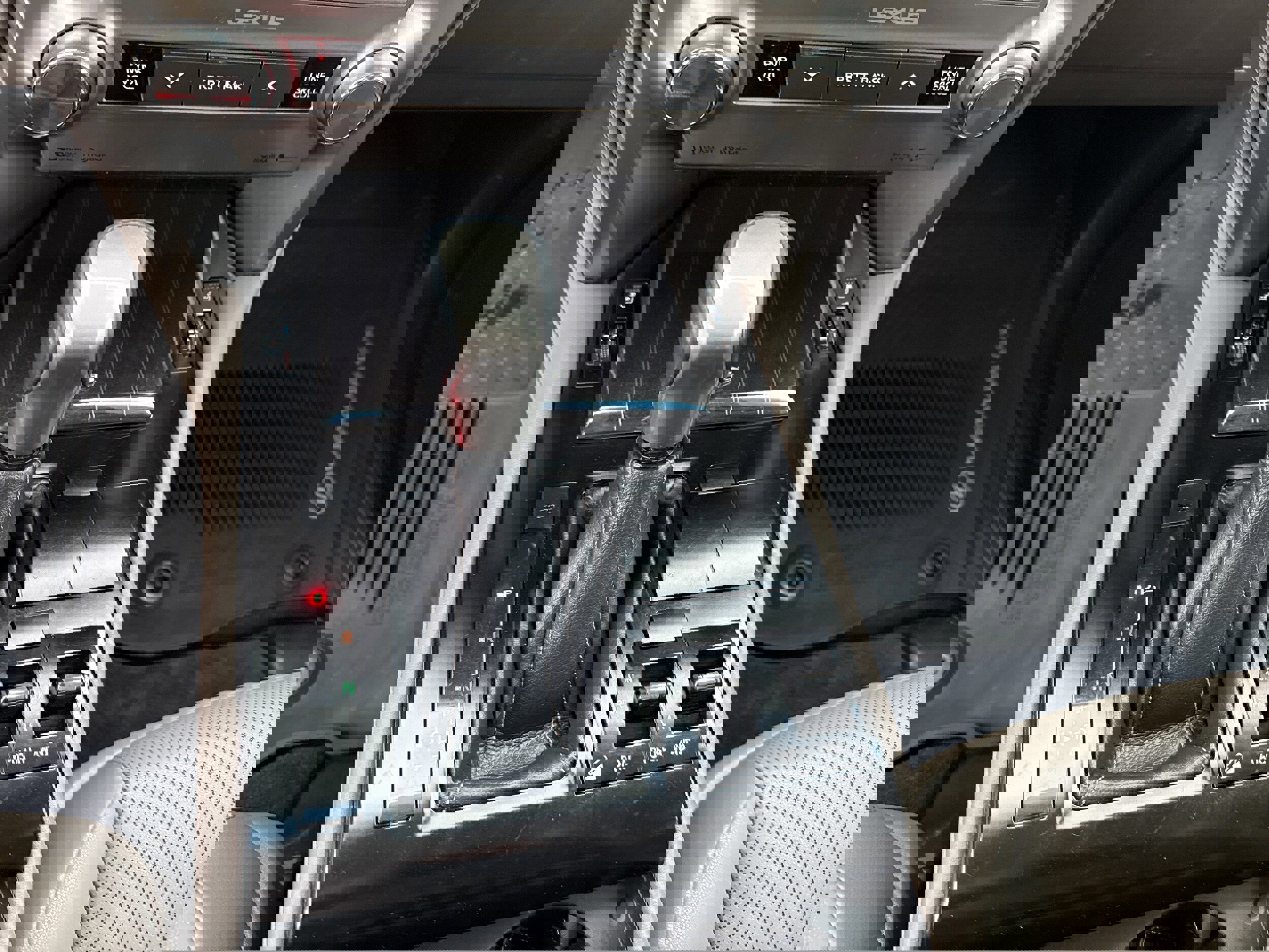 Used 2021 Lexus GX 460 Premium image 18