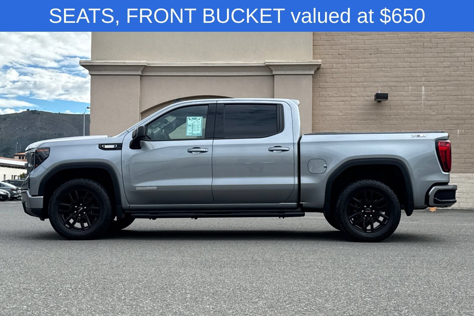 Used 2025 GMC Sierra 1500 Elevation w/ Preferred Package AWD/4WD image 9