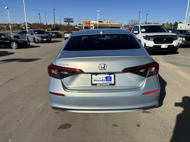 Certified 2022 Honda Civic EX image 6