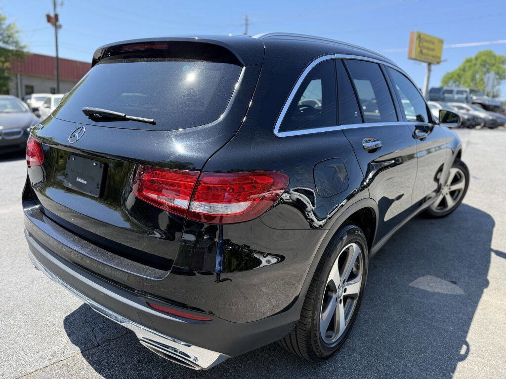 Used 2017 Mercedes-Benz GLC 300 w/ Premium 1 Package image 4