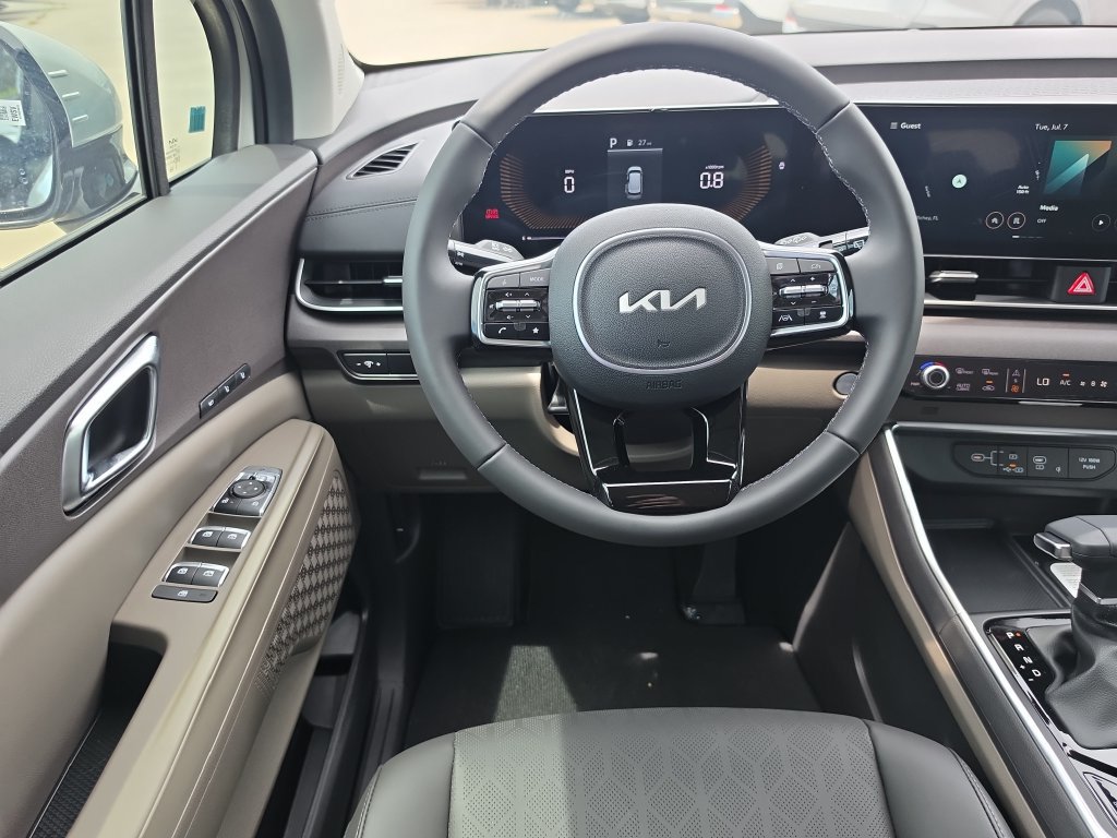New 2026 Kia Carnival EX FWD image 14