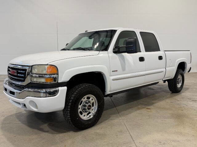 Used 2005 GMC Sierra 2500 SLE w/ Heavy-Duty Power Package AWD/4WD image 1