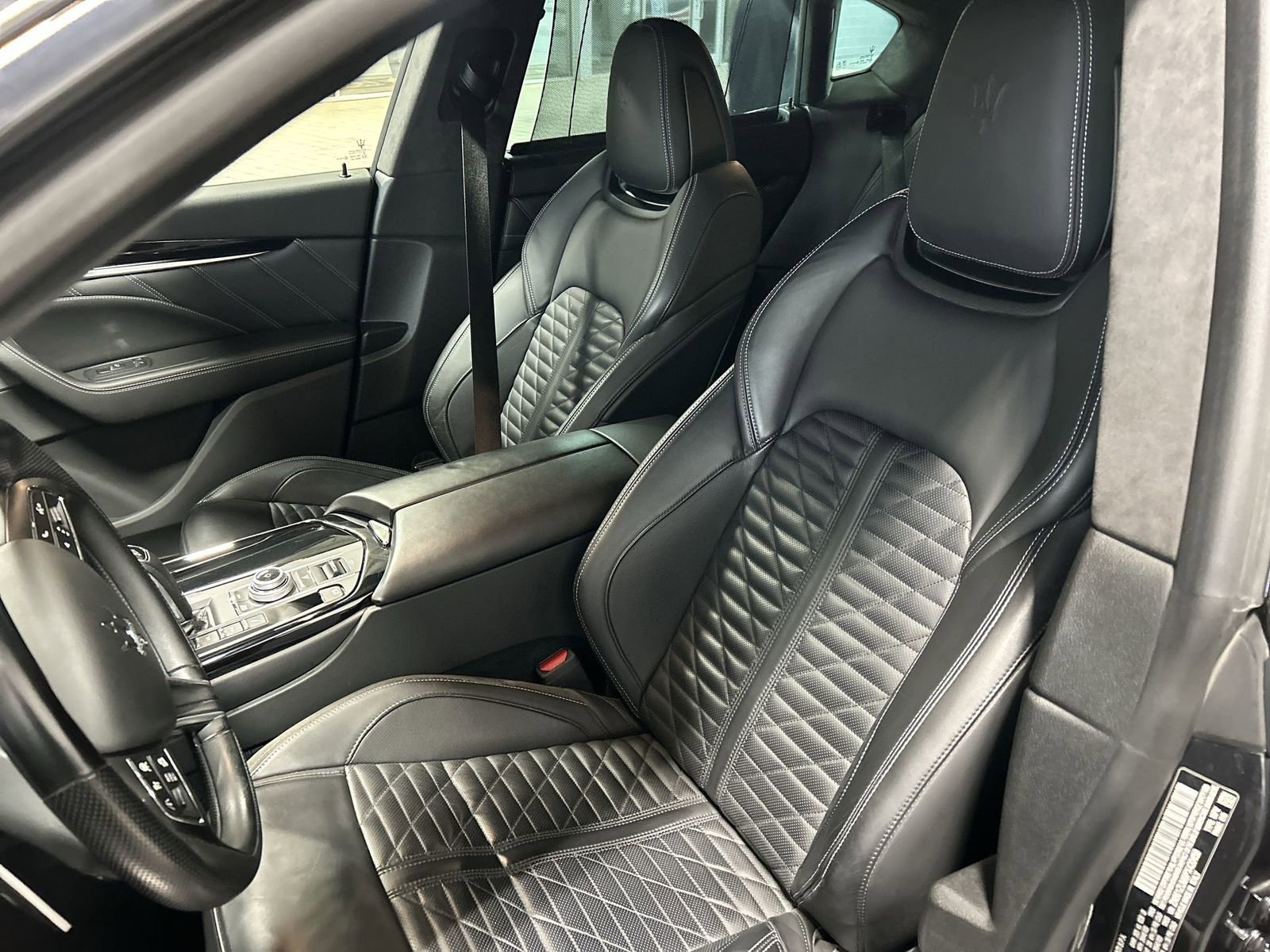 Used 2023 Maserati Levante Modena S AWD/4WD image 24